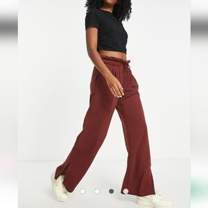 Nike high rise Wide Leg Everyday Modern Joggers SZ S NWOT